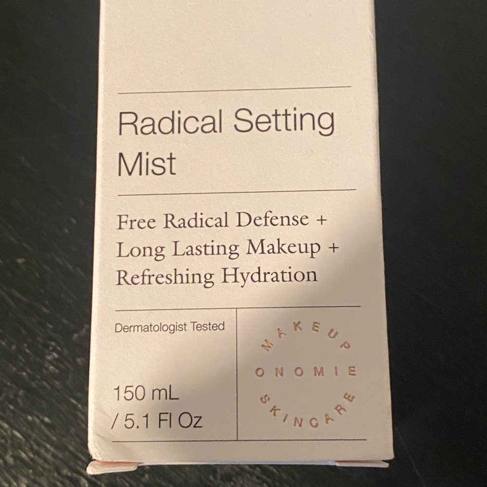 ONOMIE Setting Mist makeup setting all day wear